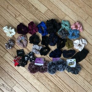 SCRUNCHIES HAIR TIES LOT
